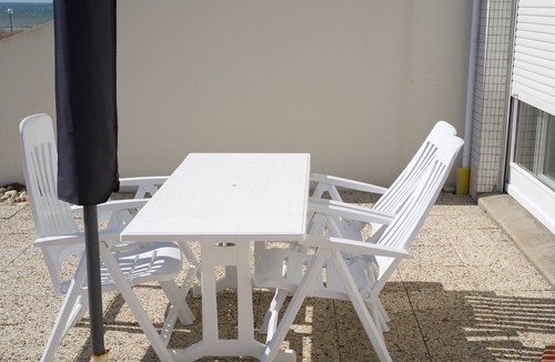 Hardelot-Plage Apartment | APARTMENT 46 M2 BEACH FLOOR (feet in the water)