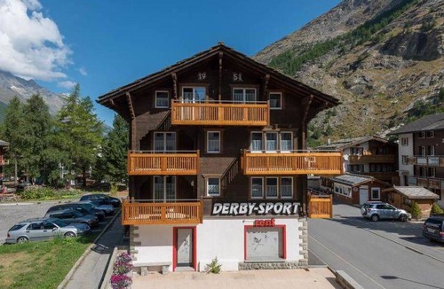 Saas Almagell Apartment | Apartment ∙ 5 bedrooms ∙ 11 guests