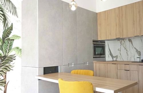 Lamalou-les-Bains Apartment | Apartment 5 minutes from spa, air-conditioned, pets welcome.
