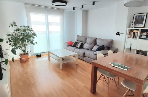 Mendillorri Apartment | Apartment 5 min from the center of Pamplona