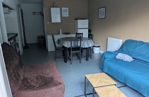 Ax-les-Thermes Apartment | Apartment 5 minutes from ski lift/thermal baths/town center
