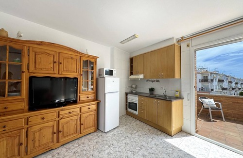 L'Escala Apartment | Apartment 5 minutes walk from Riells beach