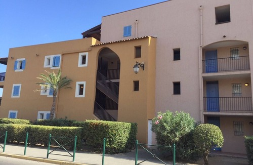 Port Cogolin Apartment | Apartment 50 m from the beach.