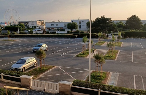 Ouistreham Apartment | Apartment 50m from the sea 4 people