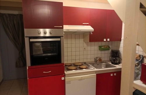 Port Leucate Apartment | Apartment 6 beds, 1 bedroom, mezzanine, pets allowed, quiet residence