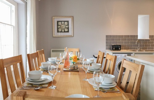 Littleham Apartment | Apartment 6, BIDEFORD