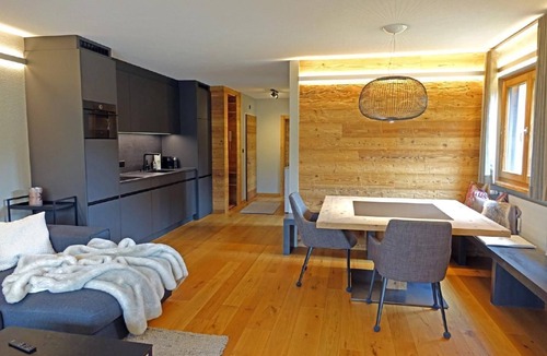 Champfer Apartment | Apartment 6, Berge, Sauna, Pool in St.Moritz