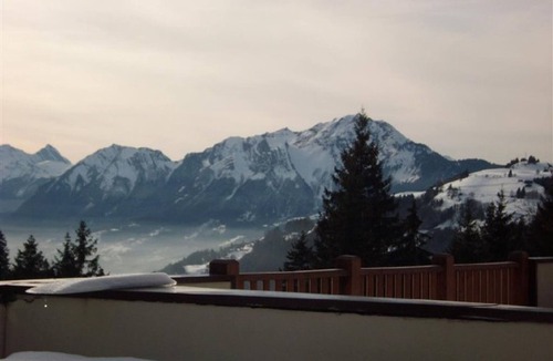 Cohennoz Apartment | Apartment 6 pers, pool, 3 rooms, balcony, parking