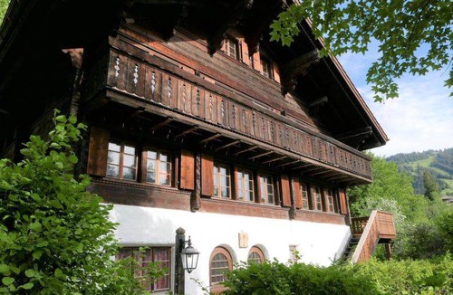Zweisimmen Nr Gstaad Apartment | Apartment ∙ 7 bedrooms ∙ 9 guests