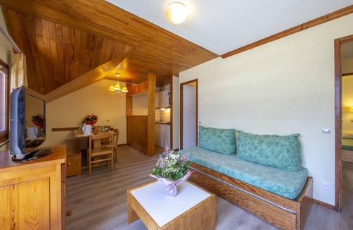 Vaujany Apartment | Apartment ∙ 7 guests