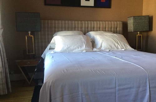 Vierzon Apartment | APARTMENT - 70 m2 - sleeps 2 max -