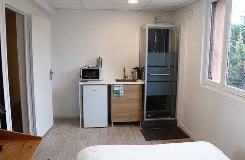 Montreuil Apartment | Apartment ∙ 8 bedrooms ∙ 1 guest