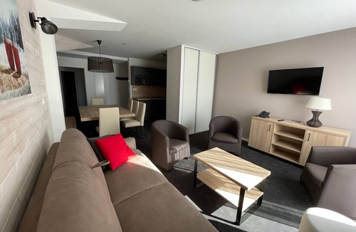 Eaux-Bonnes Apartment | Apartment 8 pers, pool, pets allowed, Gourette