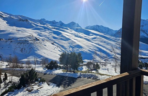 Gouaux-de-Larboust Apartment | Apartment 8 ppl, Peyragudes, near slopes and parking