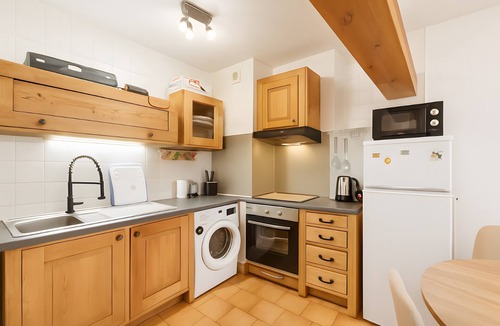 Mas de Ribafeta Apartment | Apartment "À Arinsal" with Mountain View and Wi-Fi