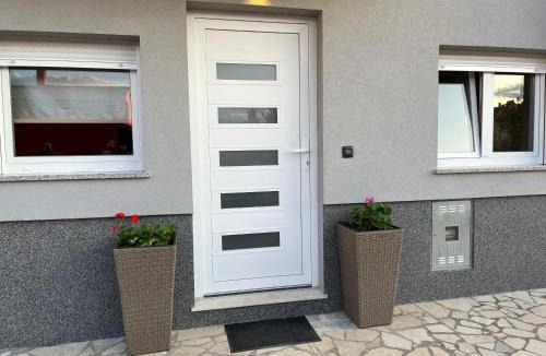 Gregovica Apartment | Apartment A & N with FREE private parking