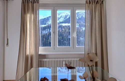 Airolo Apartment | Apartment a stone's throw from the ski slopes (Airolo Valley 1)