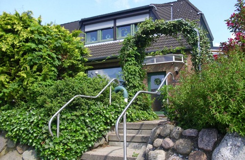 Owschlag Apartment | Apartment Abendrot - RED Apartments House Roggenbach