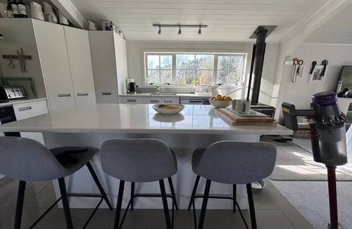 Oruanui House | Apartment above stables