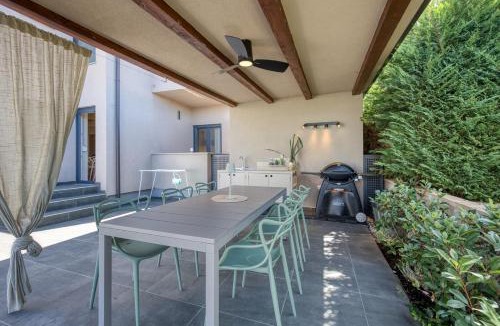 Vabriga Apartment | Apartment Abrega with private pool
