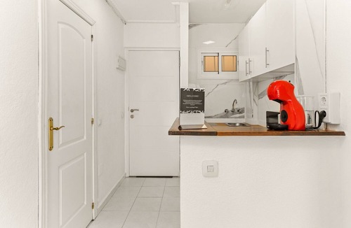 Benalmadena Costa Apartment | Apartment 'Agata' with Sea View, Wi-Fi and Air Conditioning