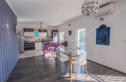 Jadranovo Apartment | Apartment Ahel