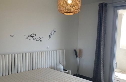 Aigues-Mortes Apartment | Apartment AIGUES MORTES, 1 bedroom, 2 persons