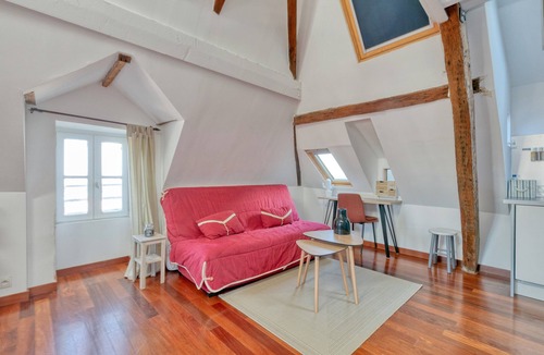 Le Croisic Apartment | Apartment 'Aiguillon' with Sea View and Air Conditioning