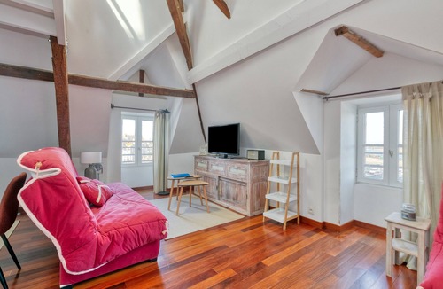 Le Croisic Apartment | Apartment 'Aiguillon' with Sea View and Air Conditioning