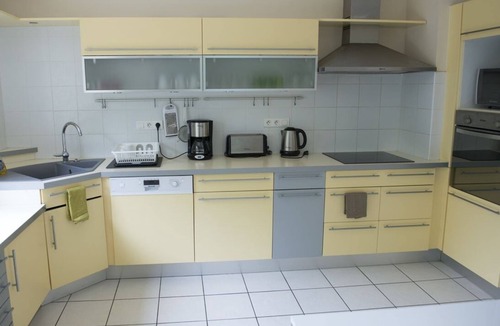 Carcassonne Apartment | Apartment-Aloa-Ensuite with Shower