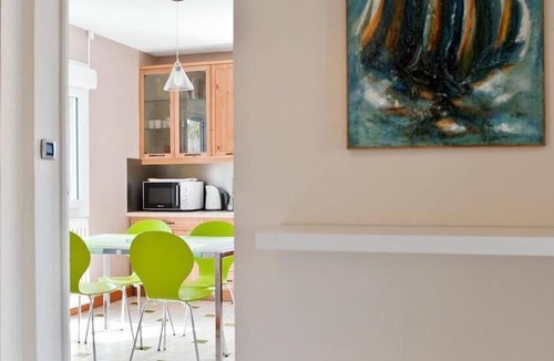 Carcassonne Apartment | Apartment-Aloa-Ensuite with Shower