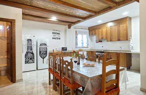 Pozo Alcon House | Apartment 'Alojamiento Rural Soler' with Private Pool, Private Garden and Wi-Fi