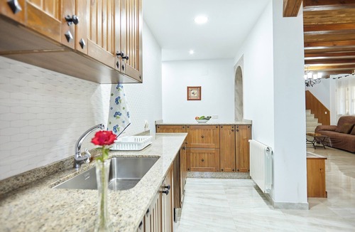 Pozo Alcon House | Apartment 'Alojamiento Rural Soler' with Private Pool, Private Garden and Wi-Fi