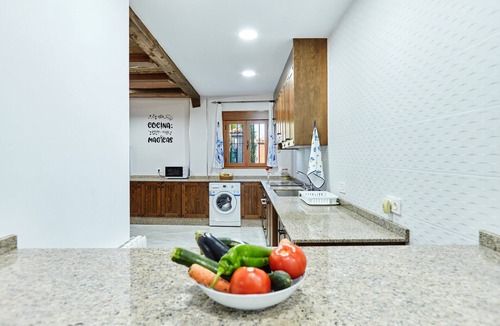 Pozo Alcon House | Apartment 'Alojamiento Rural Soler' with Private Pool, Private Garden and Wi-Fi
