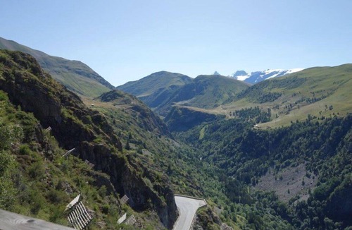 Eclose-Est Apartment | APARTMENT ALPE D'HUEZ QUARTIER ECLOSE