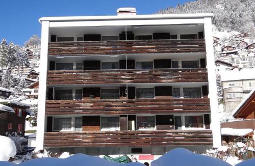 Engelberg Apartment | Apartment Alte Gasse 9 Wohnung 3- Stock by Interhome