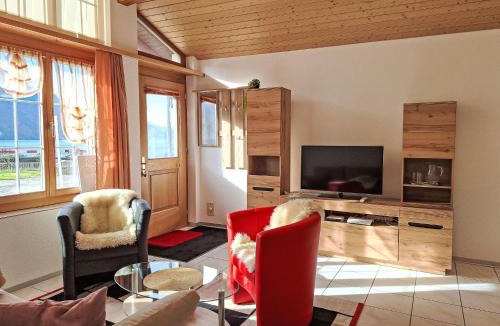 Brienz Apartment | Apartment Am Brienzersee by Interhome