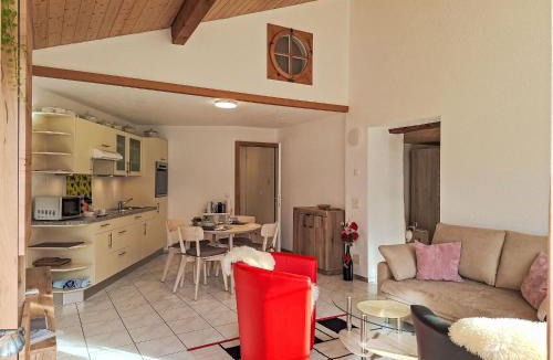 Brienz Apartment | Apartment Am Brienzersee by Interhome