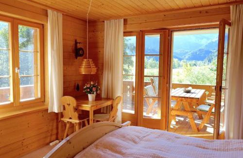 Lauenen Apartment | Apartment Am Schilf by Interhome