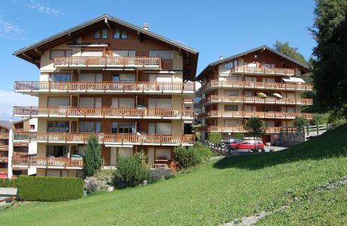 Saint-Pierre-de-Clages Apartment | Apartment Ambassador I Apt 7 by Interhome