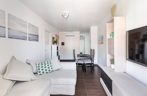 Murcia Apartment | Apartment "Amélie" with Balcony & Wi-Fi