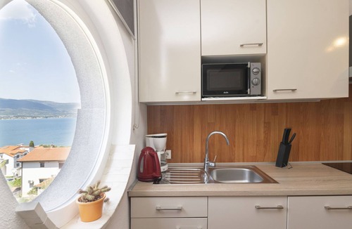 Slatine Apartment | Apartment Anđa by Interhome