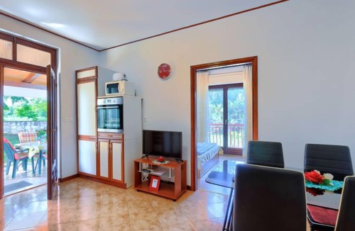 Jehnici Apartment | Apartment Ana by Interhome