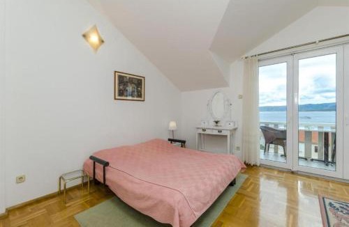 Bol Apartment | Apartment and Rooms Mate 1