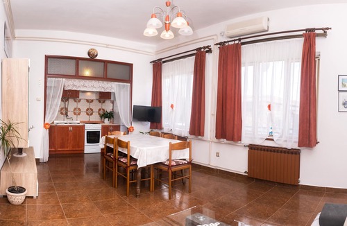Jezera Apartment | Apartment Andelka
