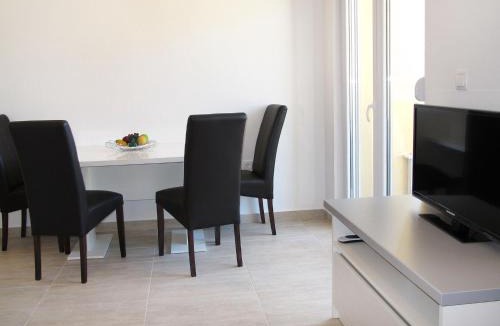Okrug Gornji Apartment | Apartment Andjelka-1 by Interhome