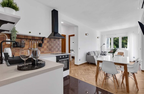 Brela Apartment | Apartment Anka - amazing location: A8(4+2) - Brela, Riviera Makarska, Croatia