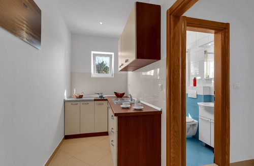 Brela Apartment | Apartment Anka - amazing location: SA7(4) - Brela, Riviera Makarska, Croatia