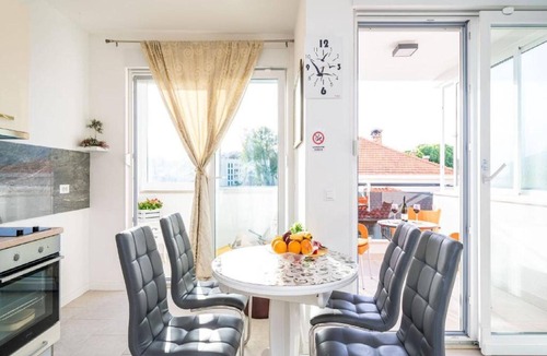 Lapad Apartment | Apartment Anka - One Bedroom Apartment with Terrace