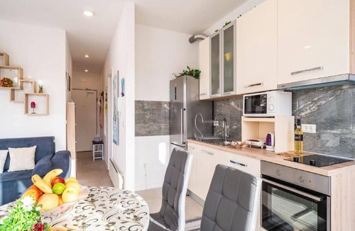 Lapad Apartment | Apartment Anka - One Bedroom Apartment with Terrace